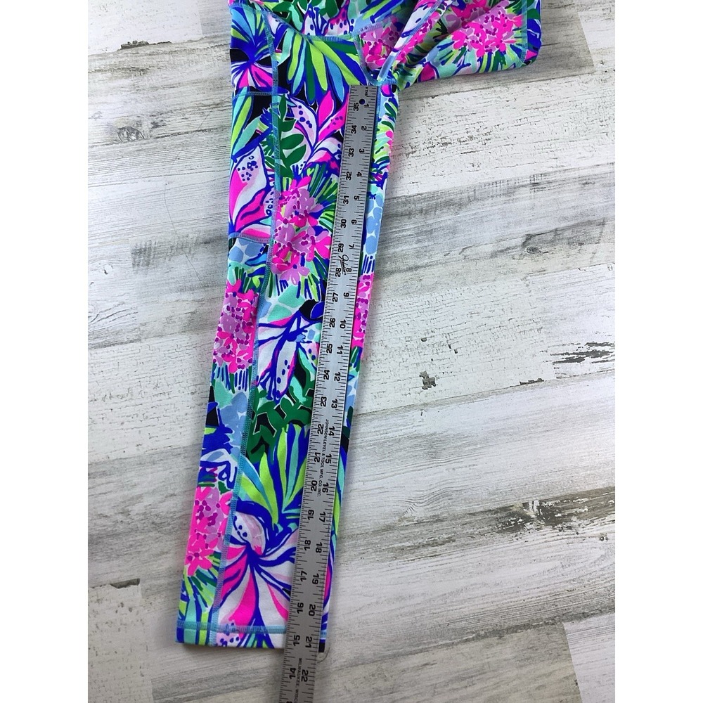 Lilly Pulitzer XXS Weekender Crop Legging You Me and Giraffee Onyx Luxletic - Picture 2 of 7